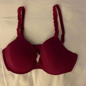 EUC Natori Pure Luxe Bra Burgundy 36C